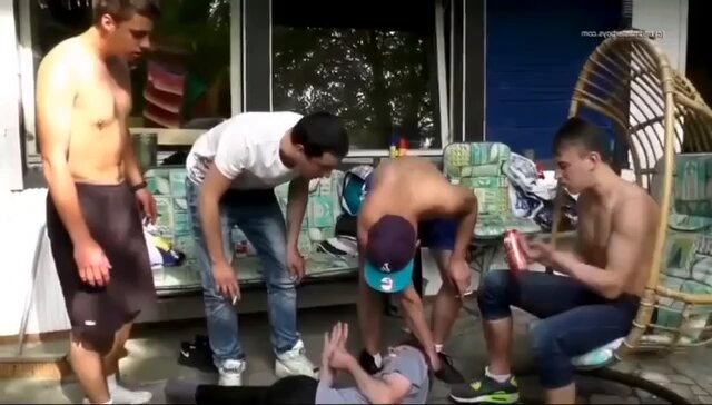 @French_Faggot の動画